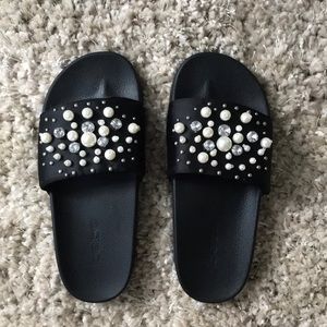 Pearl slides